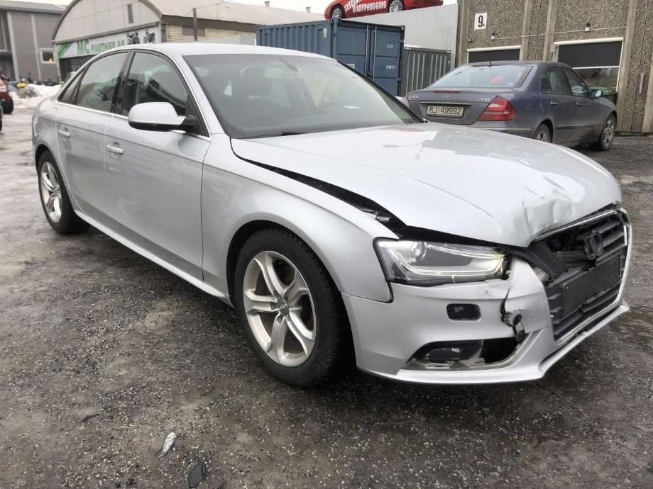 Audi A4 2007-2014 (Type IV) (B8) (B8), Motorkode: CJCC, Girkassekode: MVR