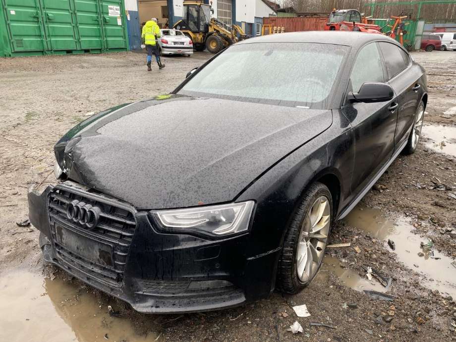 Audi A5 2007-2016 (Type I) , Motorkode: CJEB, Girkassekode: NDT