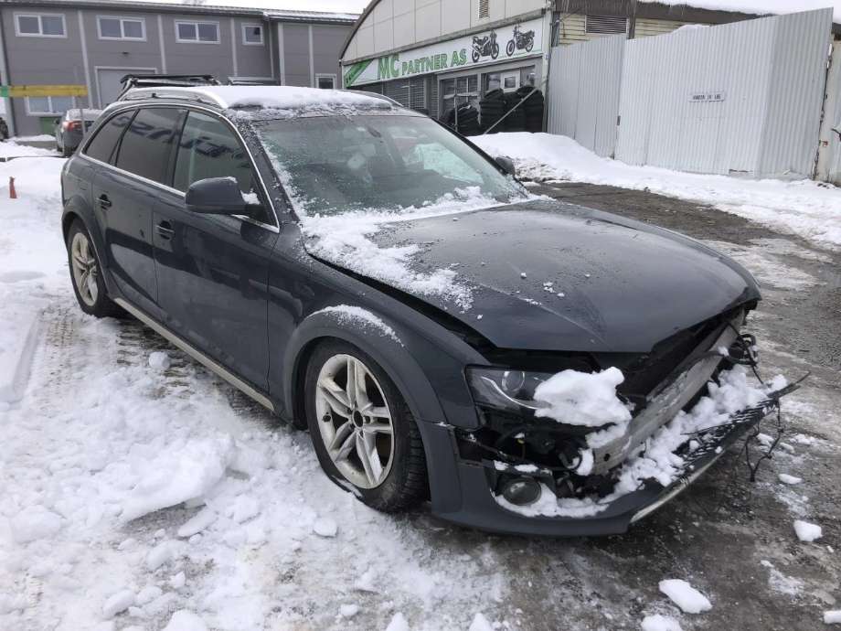Audi A4, Allroad 2009-2016 (Type I) (B8) (B8), Motorkode: CAHA, Girkassekode: