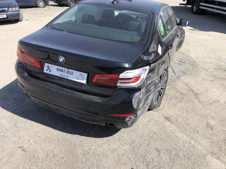 BMW 5-Serie 2017-->> (G30/G31) (G30/G31), Motorkode: B47D20B, Girkassekode: GA8HP51X - ALL-WHEEL DRIVE
