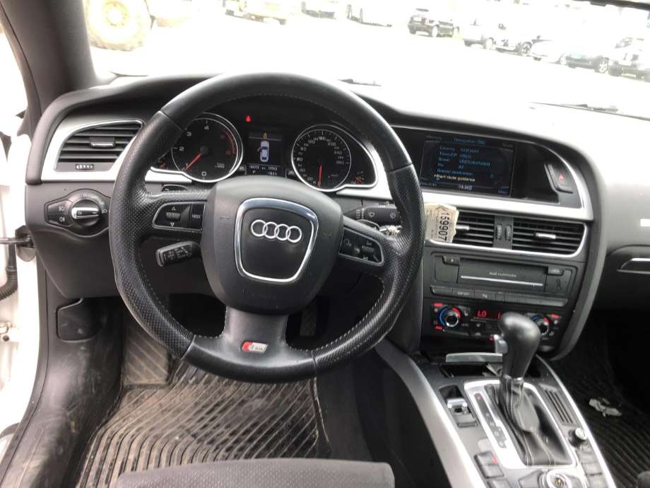 Audi A5 2007-2016 (Type I) , Motorkode: CAGA, Girkassekode: LLA