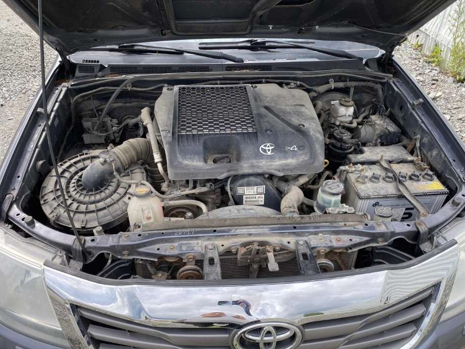 Toyota Hilux 2012-2016 , Motorkode: 2KD-FTV, Girkassekode: