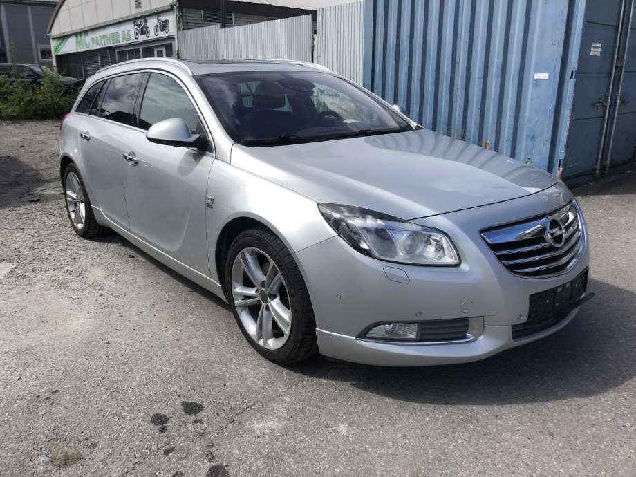 Opel Insignia A 2009-2014 , Motorkode: A20DTH, Girkassekode: 