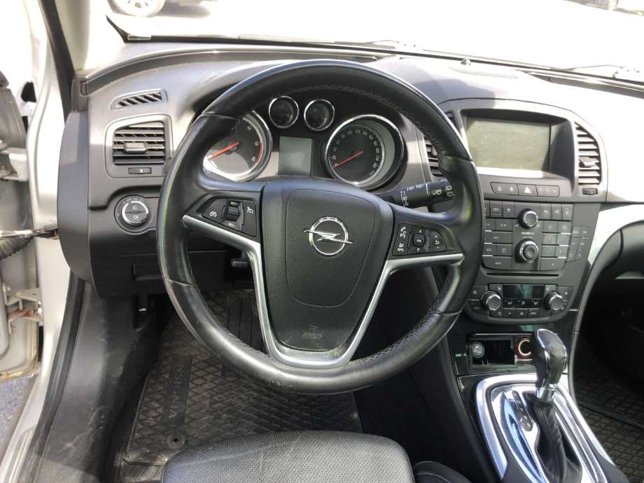 Opel Insignia A 2009-2014 , Motorkode: A20DTH, Girkassekode: 