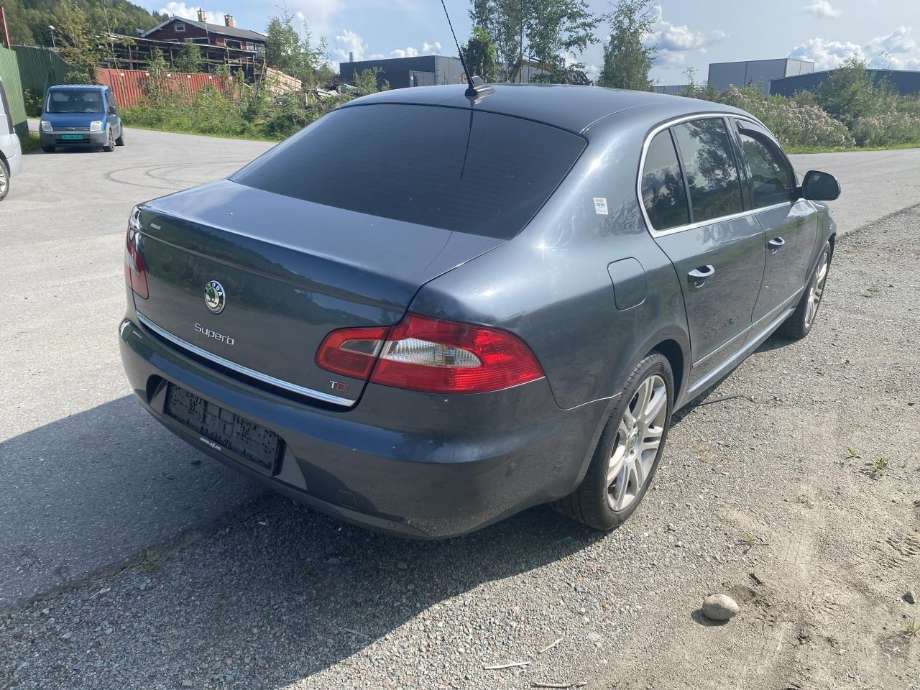 Škoda Superb 2008-2015 (Type II) , Motorkode: CBBB, Girkassekode: LQT