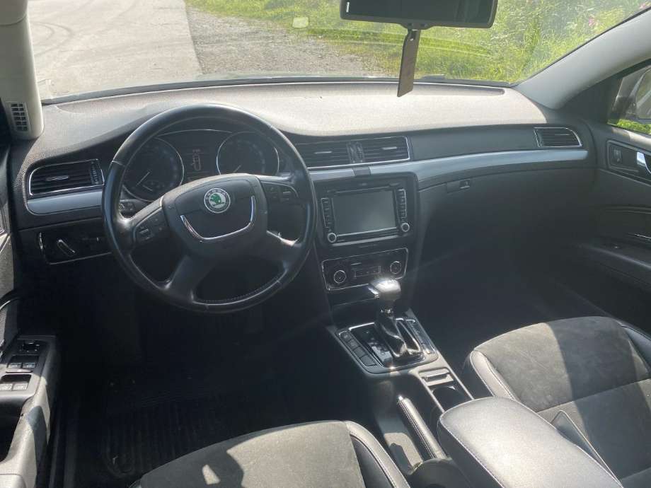 Škoda Superb 2008-2015 (Type II) , Motorkode: CBBB, Girkassekode: LQT