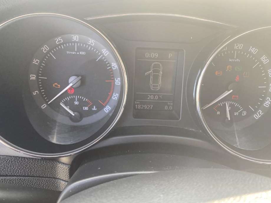 Škoda Superb 2008-2015 (Type II) , Motorkode: CBBB, Girkassekode: LQT