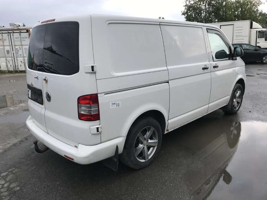 VW Transporter / Caravelle 2009-2015 (Fase 2) (T5) (T5), Motorkode: CFCA, Girkassekode: MAA