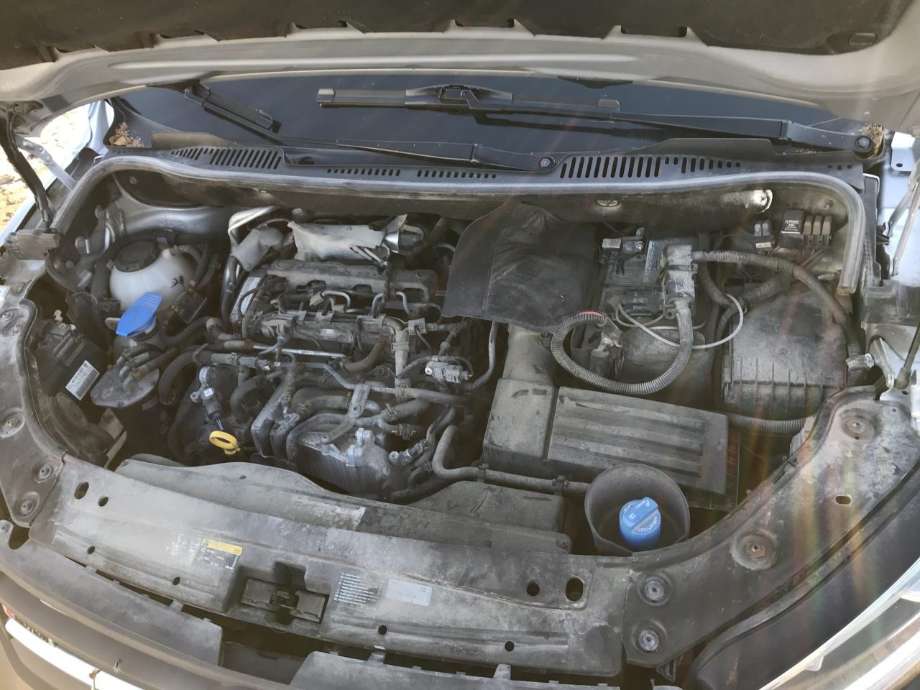 VW Caddy 2015-2020 (Type III, Fase 3) , Motorkode: DFSE, Girkassekode: MRV