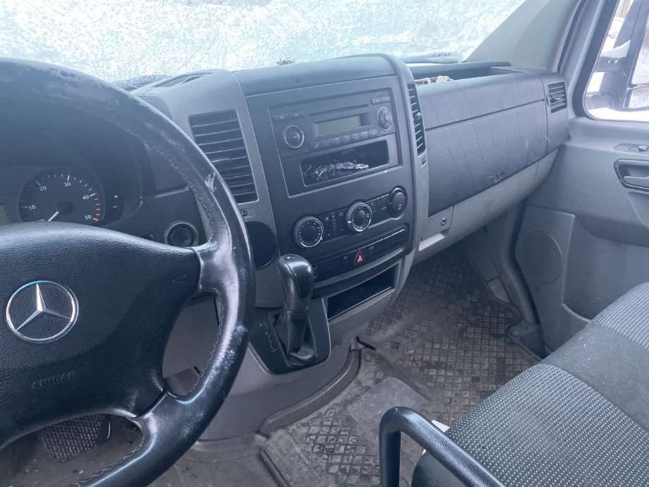 Mercedes Sprinter 2006-2013 (Fase 1) (906) (906), Motorkode: OM651.957, Girkassekode: