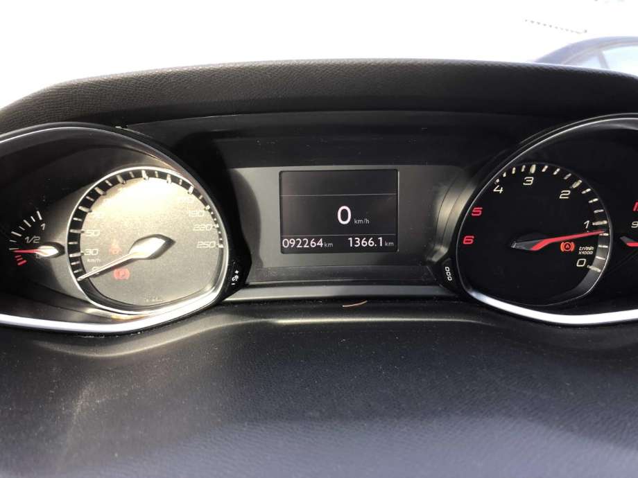 Peugeot 308 2013-2021 (Type II) , Motorkode: 9H06, Girkassekode: 