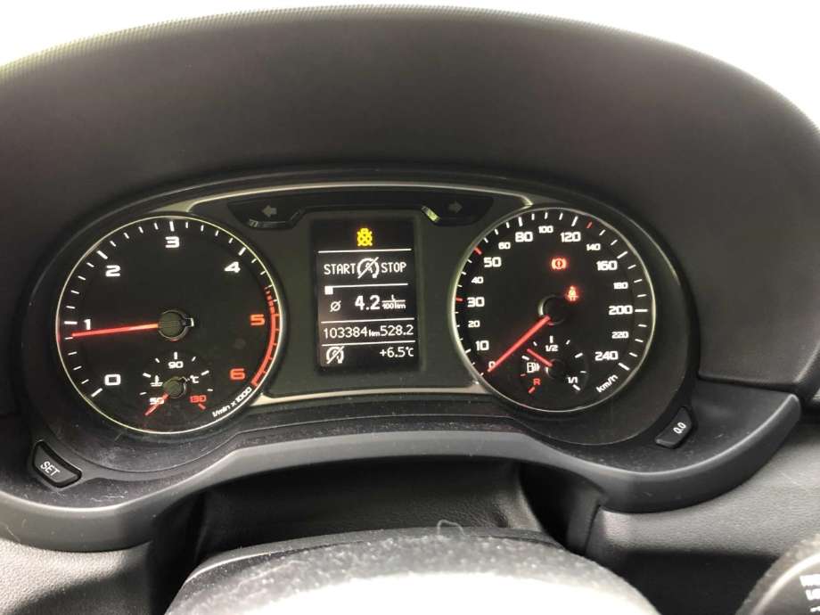 Audi A1 2010-2014 (Type I, Fase 1) , Motorkode: CAYC, Girkassekode: MZM