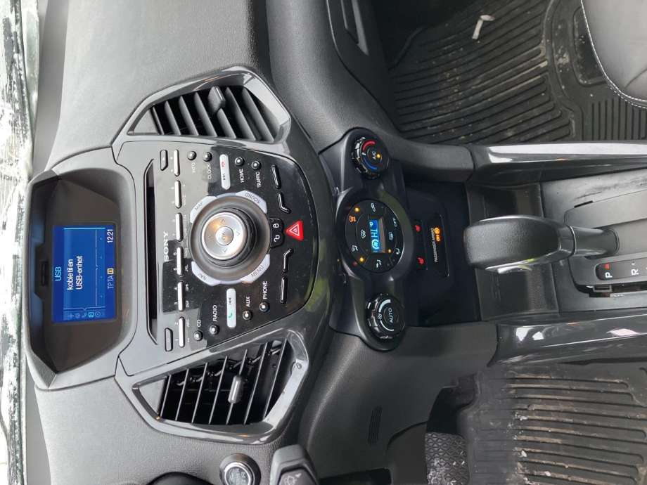 Ford Ecosport 2016-->> , Motorkode: UEJE, Girkassekode: 