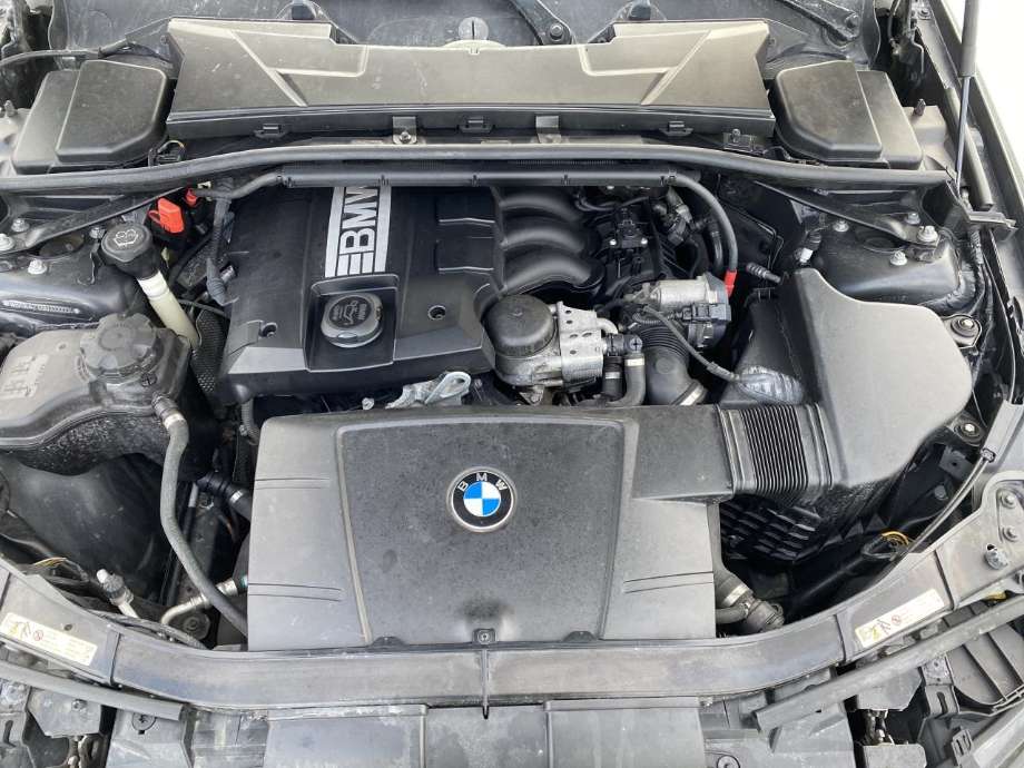 BMW 3-Serie 2005-2011 (E90/E91/E92/E93) (E90/E91/E92/E93), Motorkode: N43B20A, Girkassekode: GS6-17BG