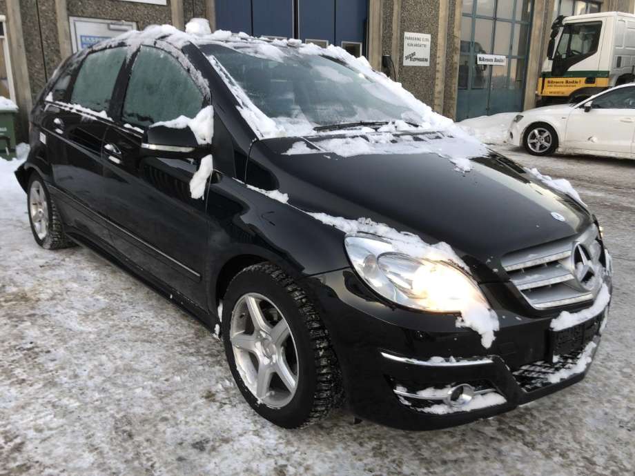 Mercedes B-Klasse 2008-2011 (Fase 2) (W245) (W245), Motorkode: OM640.940, Girkassekode: