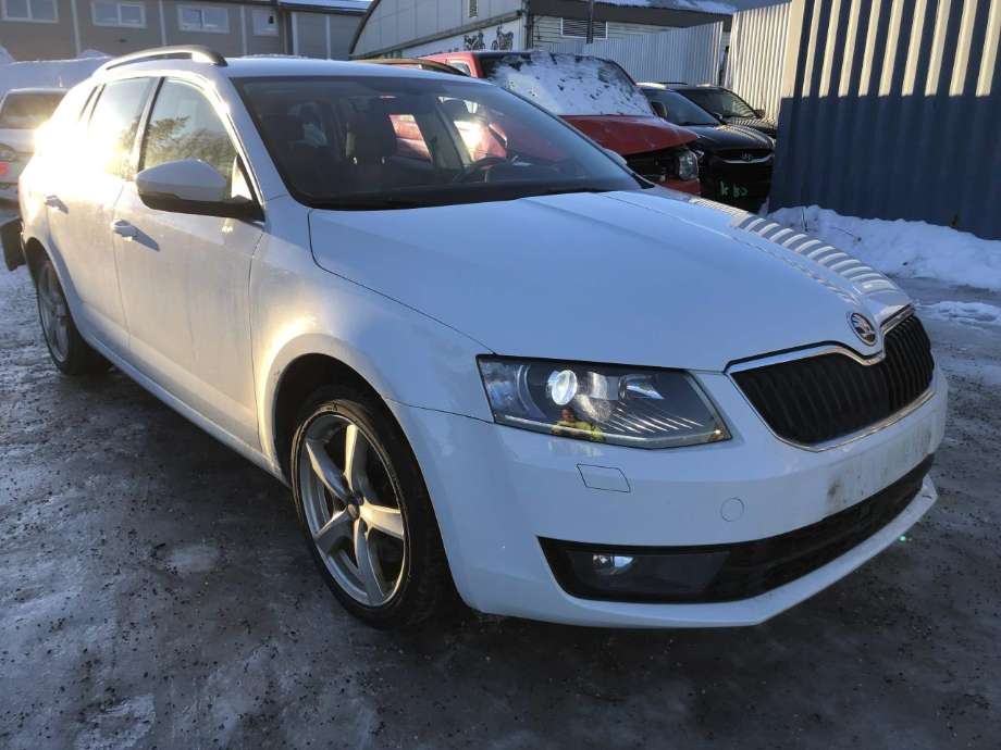 Škoda Octavia 2013-2016 (Type III, Fase 1) , Motorkode: CJSB, Girkassekode: SFX