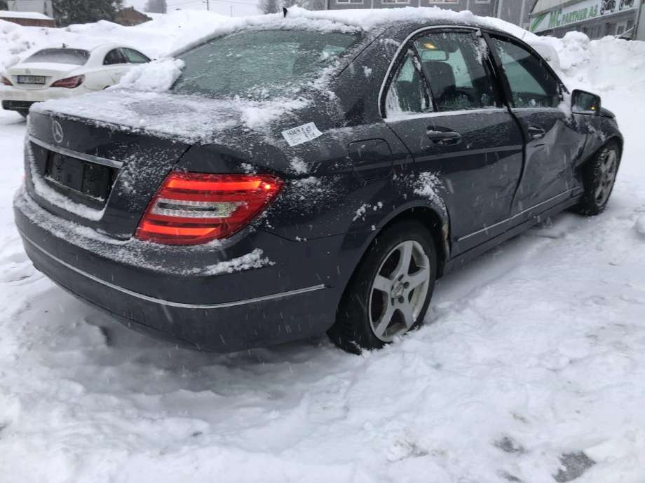 Mercedes C-Klasse 2011-2014 (Fase 2) (W204) (W204), Motorkode: 274910, Girkassekode: 