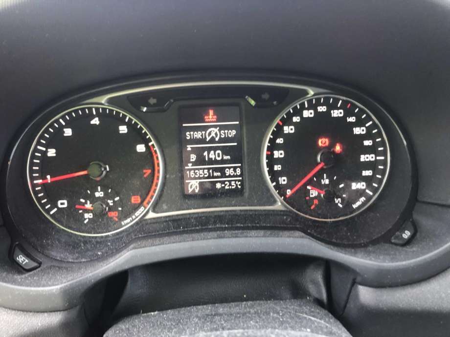 Audi A1 2010-2014 (Type I, Fase 1) , Motorkode: CBZ, Girkassekode: