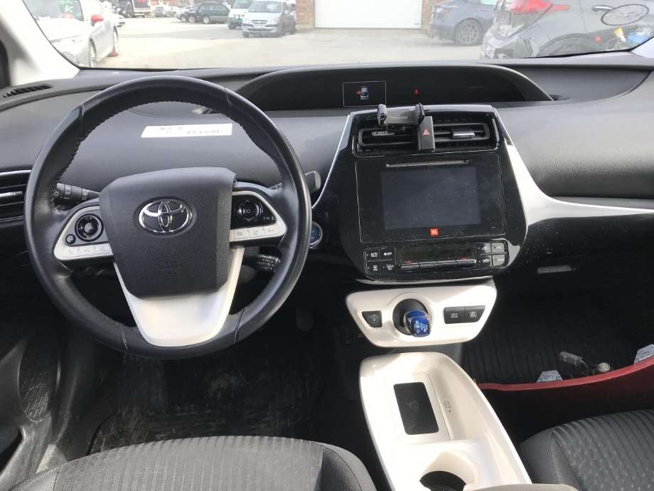 Toyota Prius 2016-2023 (Type IV) (combi) (combi), Motorkode: 2ZR-FXE, Girkassekode:
