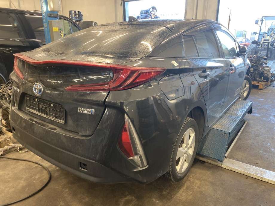 Toyota Prius 2016-2023 (Type IV) (combi) (combi), Motorkode: 2ZR-FXE|1NM|1SM, Girkassekode: