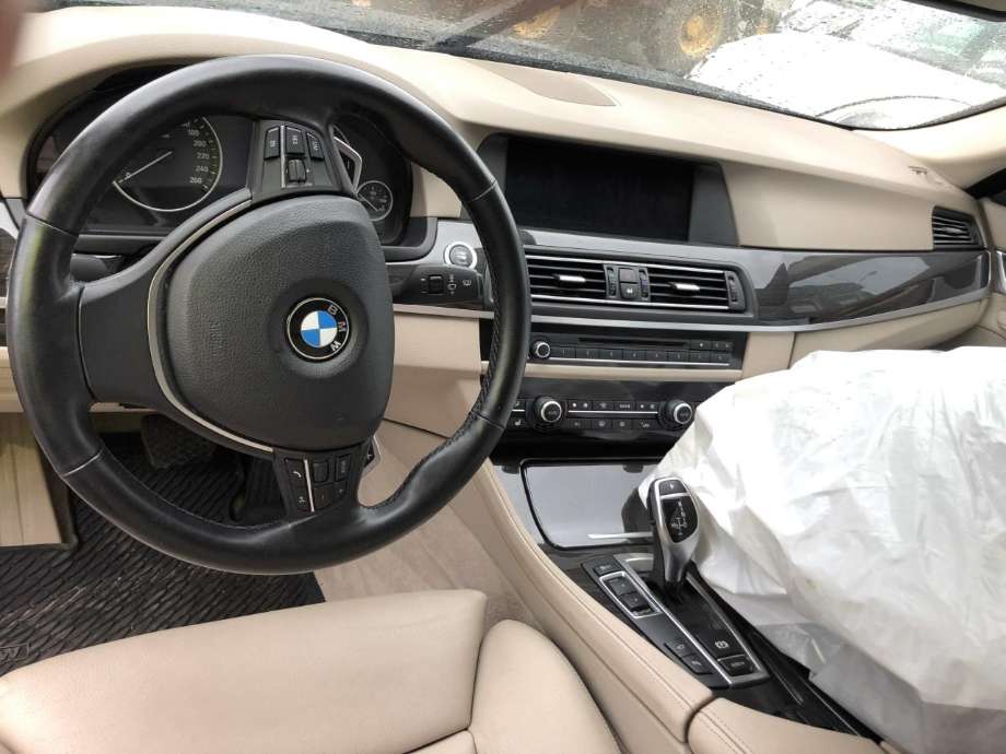 BMW 5-Serie 2010-2017 (F10/F11) (F10/F11), Motorkode: N47D20C, Girkassekode: 