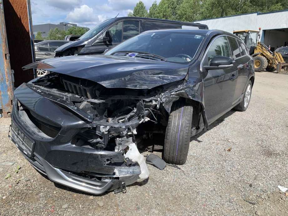 Volvo V60/V60 CC 2013-2018 (Type I, Fase 2) , Motorkode: D4162T, Girkassekode: 
