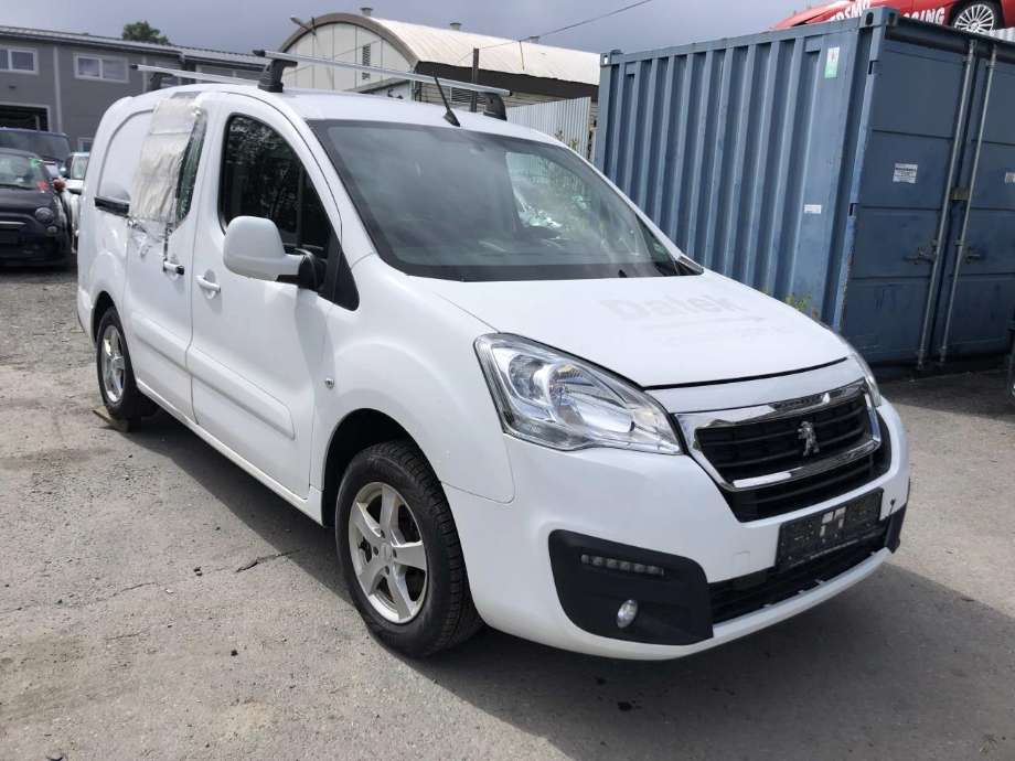 Peugeot Partner 2015-2019 (Type II, Fase 2) , Motorkode: BH02, Girkassekode: 