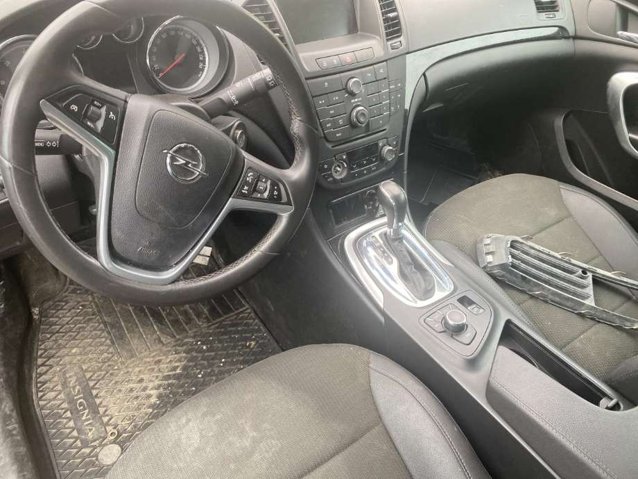 Opel Insignia A 2009-2014 , Motorkode: A20DTH, Girkassekode: