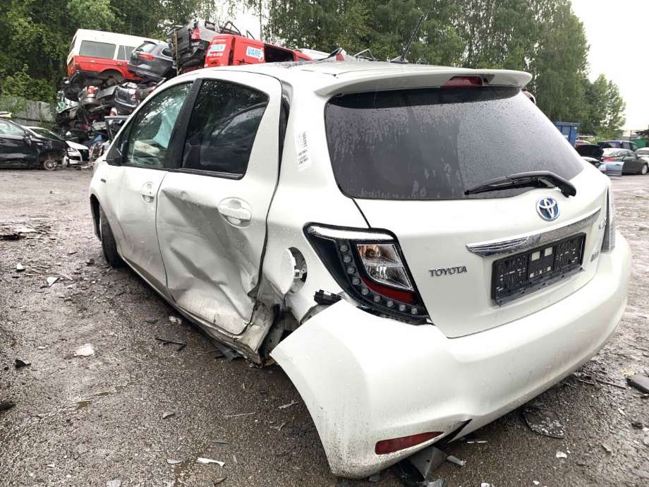 Toyota Yaris 2012-2014 (Type III, Fase 1) , Motorkode: 1NZ-FXE, Girkassekode: 