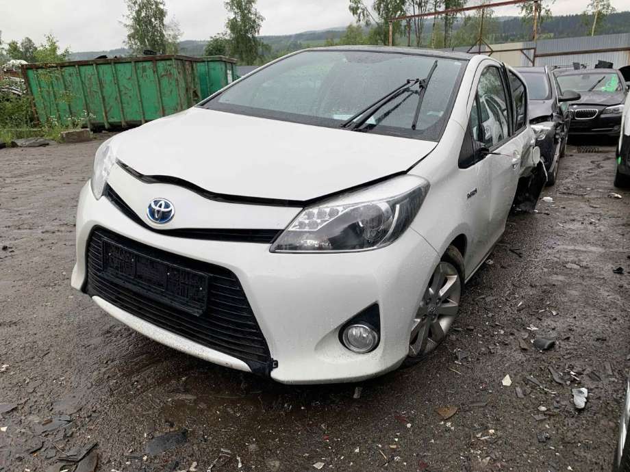 Toyota Yaris 2012-2014 (Type III, Fase 1) , Motorkode: 1NZ-FXE, Girkassekode: 