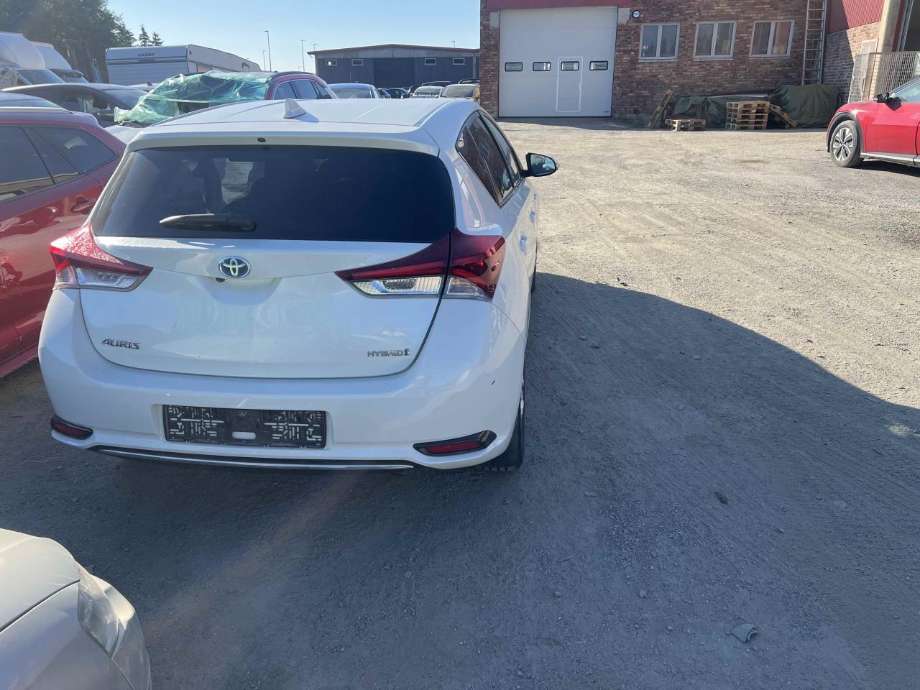 Toyota Auris 2015-2019 (Type II, Fase 2) , Motorkode: 2ZR-FXE, Girkassekode: 