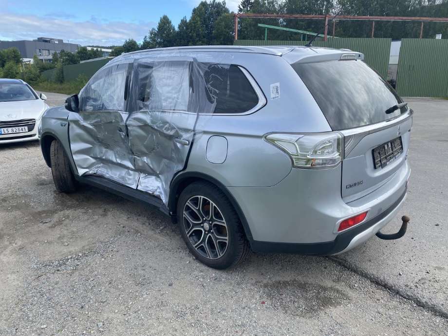 Mitsubishi Outlander 2012-2015 (Type III, Fase 1) , Motorkode: 4B11, Girkassekode: 