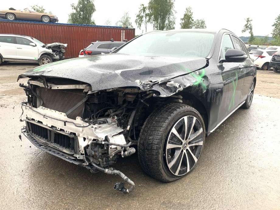 Mercedes E-Klasse 2016-2023 (W213) (W213), Motorkode: 654920, Girkassekode: 