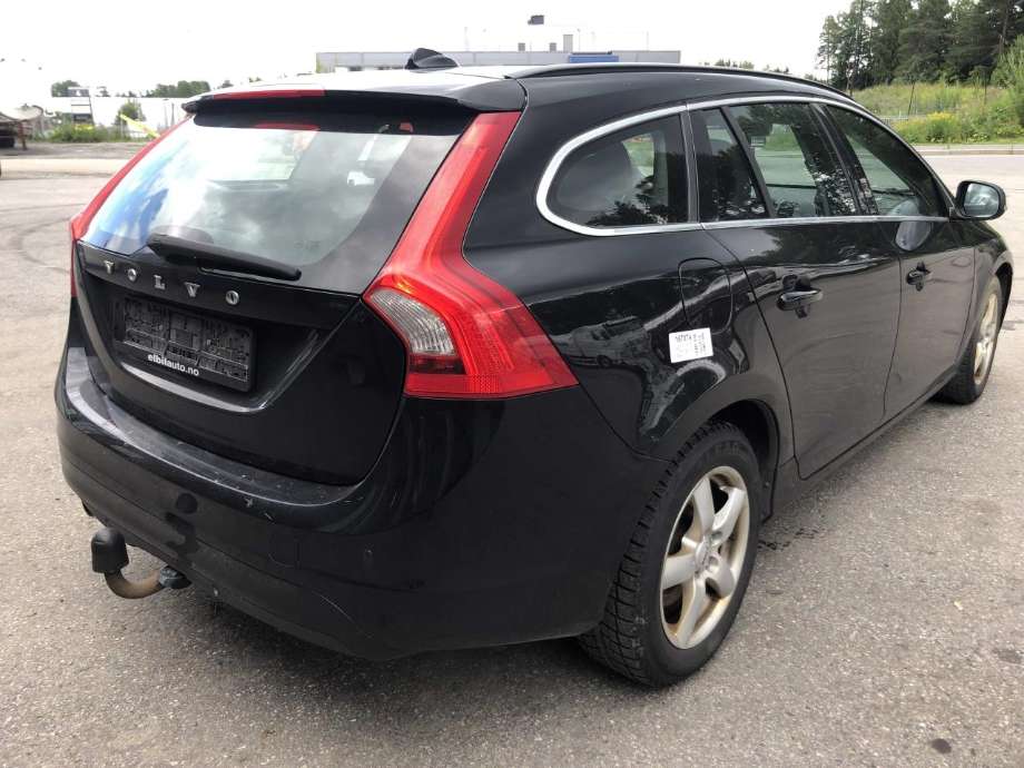 Volvo V60 2010-2013 (Type I, Fase 1) , Motorkode: D4162T, Girkassekode: