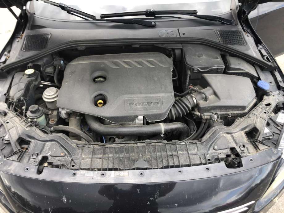 Volvo V60 2010-2013 (Type I, Fase 1) , Motorkode: D4162T, Girkassekode: