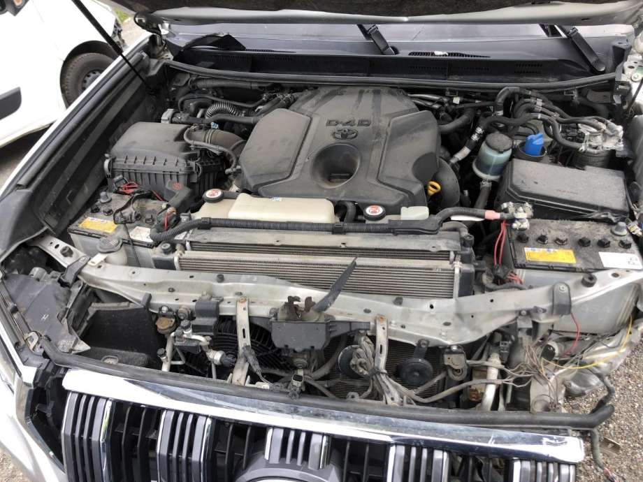 Toyota Land Cruiser 150 2014-->> (Fase 2) , Motorkode: 1GD-FTV, Girkassekode: 