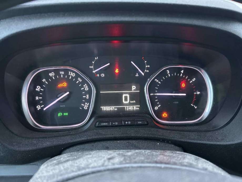 Peugeot Expert 2016-->> (Type III) , Motorkode: AH01, Girkassekode: GZ09
