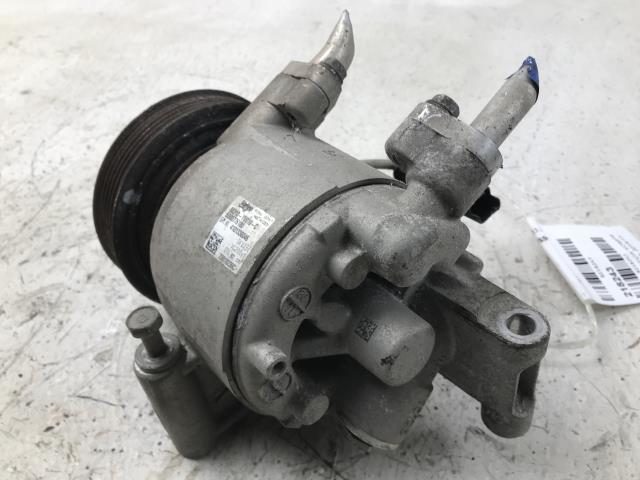 Aircondition kompressor til Peugeot 108 2014-->>  (B0 007 761 80|16 715 537 80|B0007776180)