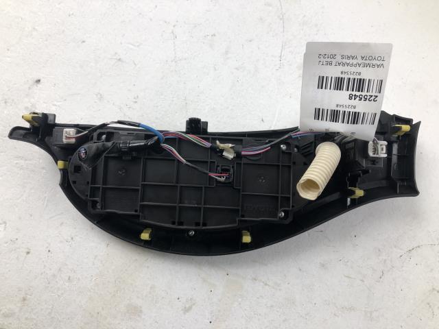 Varmeapparat betjening til Toyota Yaris 2012-2014 (Type III, Fase 1)  (559000D340|)