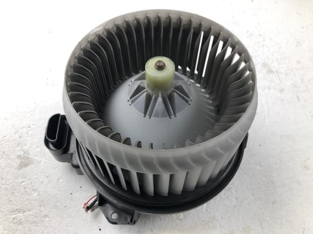 Varmeapparat motor til Toyota Yaris, 2012-2014 (Type III, Fase 1)  (871030D220)