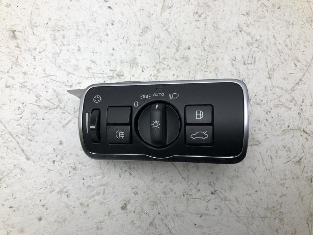 Bryter lys til Volvo V60/V60 CC 2013-2018 (Type I, Fase 2) (31443839|)