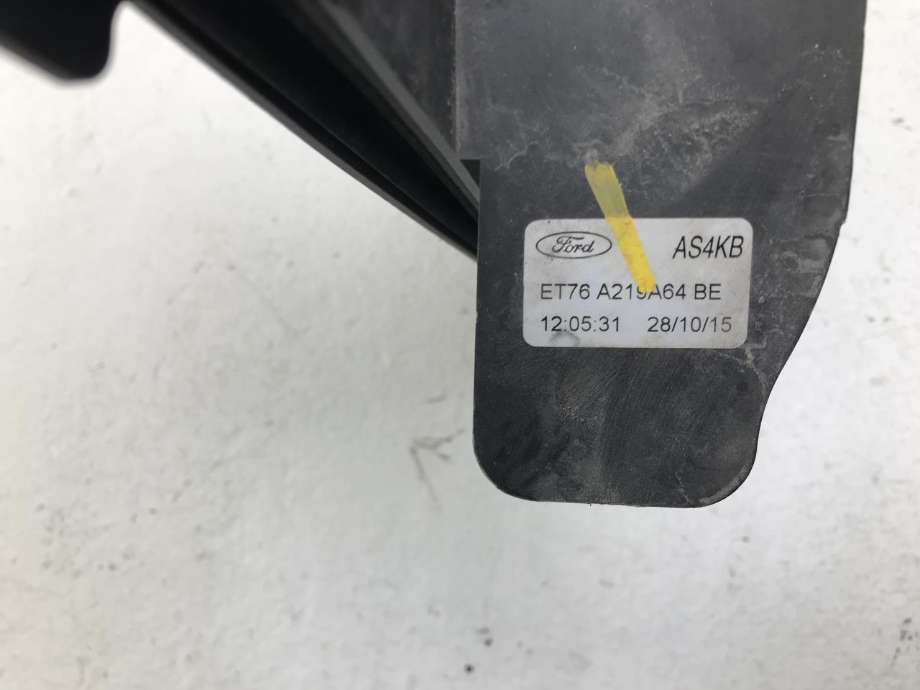 Låsekasse høyre foran til Ford Transit Courier 2014-2018 (Type I, Fase 1)  (FORD|2066073|)