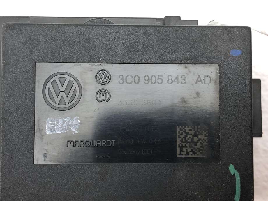 Nøkkel til VW Passat 2011-2015 (B7) (B7) (3C0905843AE|)