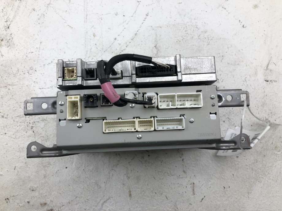Bilstereo navigasjon til Toyota Auris 2015-2019 (Type II, Fase 2)  (8614002400|)
