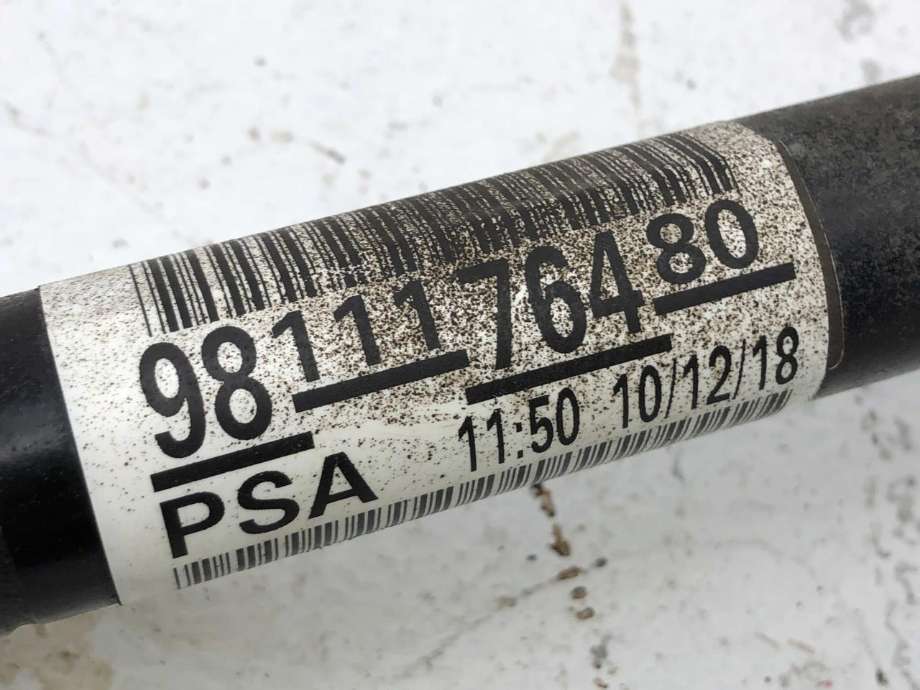 Drivaksel høyre foran, bensin/automat til Peugeot 5008 2017-->> (Type II) (98 111 764 80|)