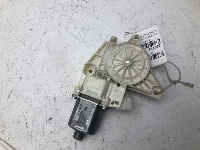 Ruteheis, kun motor, venstre foran til Mercedes E-Klasse 2009-2013 (Fase 1) (W212) (W212) (A 212 906 68 02|)