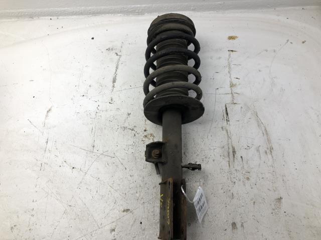 Fjærbein venstre foran til BMW X5 2000-2006 (E53) (E53) (31 31 6 764 601|)
