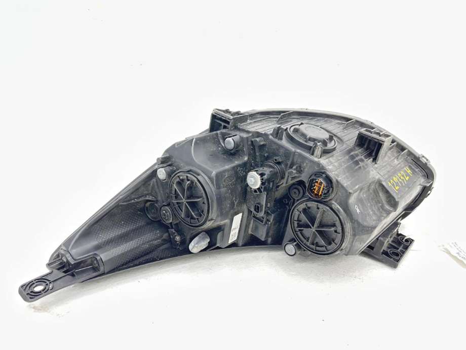 Frontlykt høyre halogen til Kia Soul 2014-2019 (Type II) (92102E40101D|)