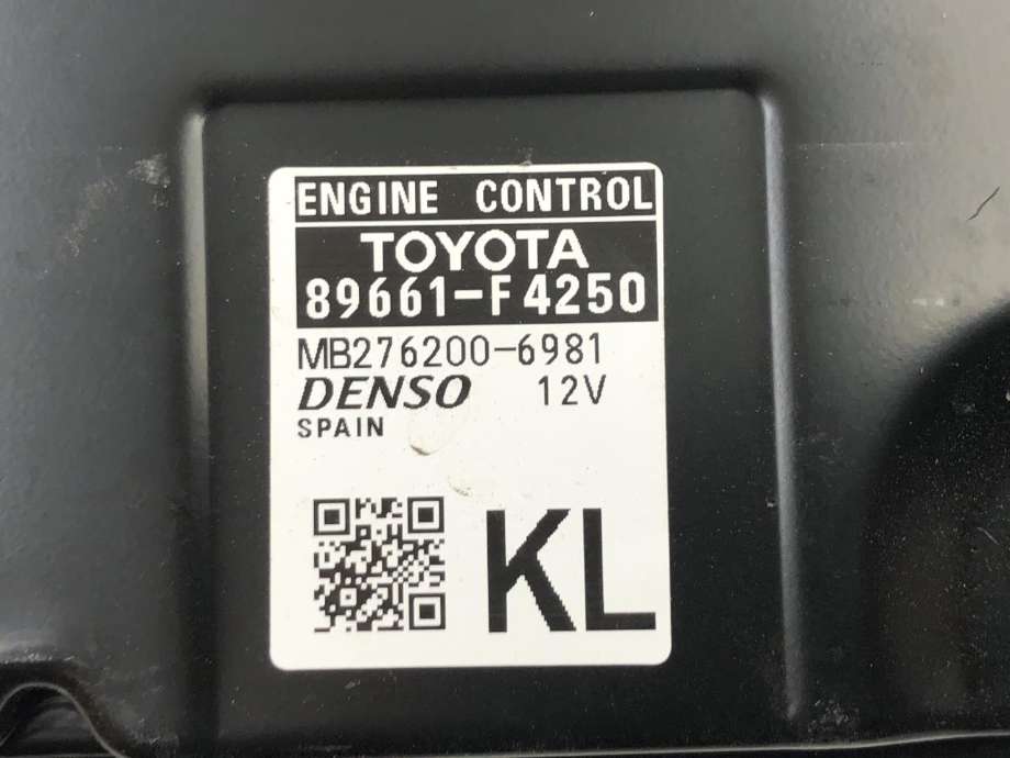 Styreenhet motor til Toyota C-HR 2016-->>  (89661F4250|)