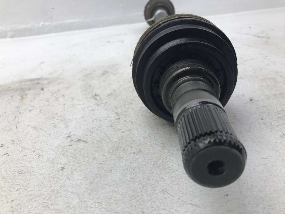 Drivaksel venstre bak, diesel/automat til Audi Q7 2010-2015 (Type I, Fase 2)  (AUDI|7L8 501 201 B|)